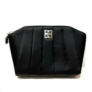 Givenchy Beauty Black Nlyon Makeup Bag